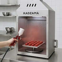 KADZAMA Cabina per spruzzatura con burro di cacao: come funziona e perché è indispensabile per i cioccolatieri
